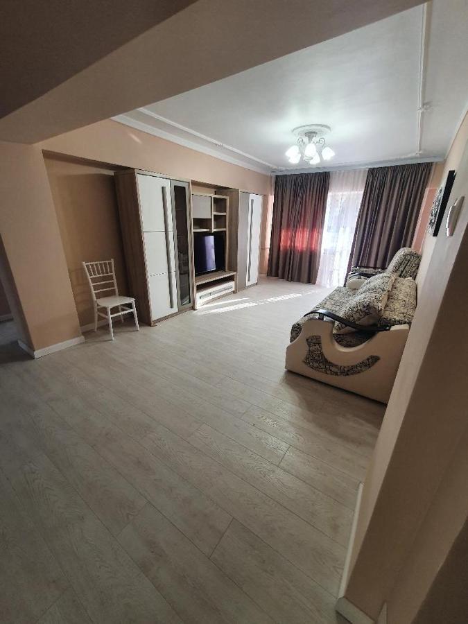 Apartament Ultracentral Gabriel Apartment Drobeta Turnu Severin Exterior foto